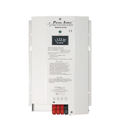 Newmar Phase Three Chargeur de Batterie 12VCC 7A
